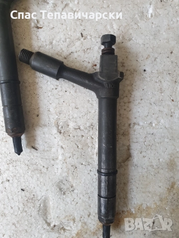 Продавам предни апарати и дюзи за рено лагуна 1.9 , снимка 11 - Части - 52680550