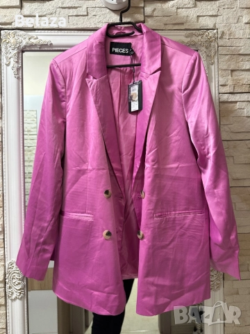 Ново сатенено сако