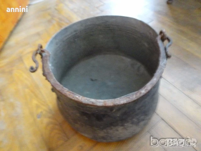 продавам 2 броя стелажи  разм 80/40/23  4 рафта , снимка 18 - Други стоки за дома - 36455046