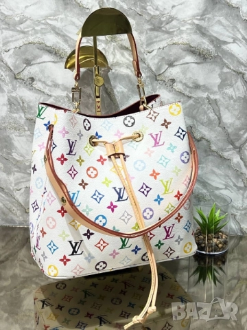 чанти LOUIS VUİTTON 26 x 25 cm 💫💫💫 , снимка 6 - Чанти - 52106829