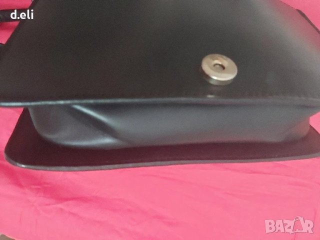 LV Чанта среден размер Две чанти, снимка 2 - Чанти - 51225873