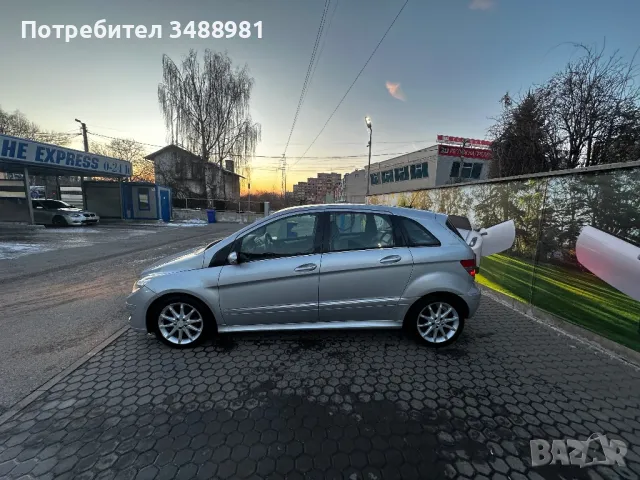  Мерцедес В200, снимка 2 - Автомобили и джипове - 49473300