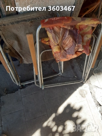 сгъваеми метални столове, снимка 3 - Столове - 51794421