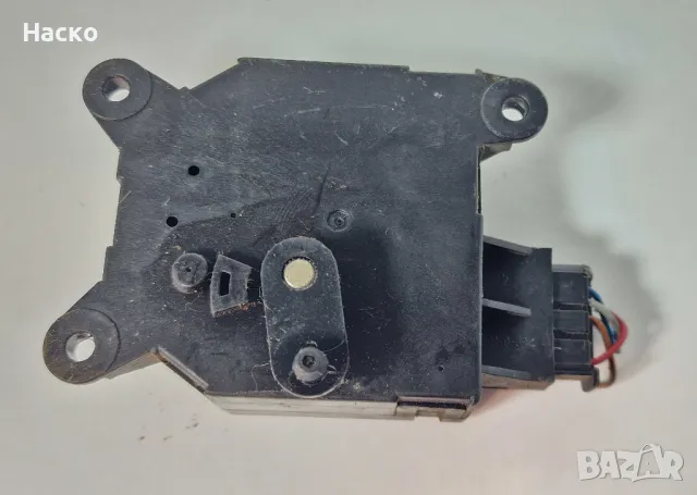 Моторче Актуатор Клапа Парно Климатик Климатроник Ситроен Берлинго Citroen Berlingo 100-0051-01-0, снимка 2 - Части - 49641168