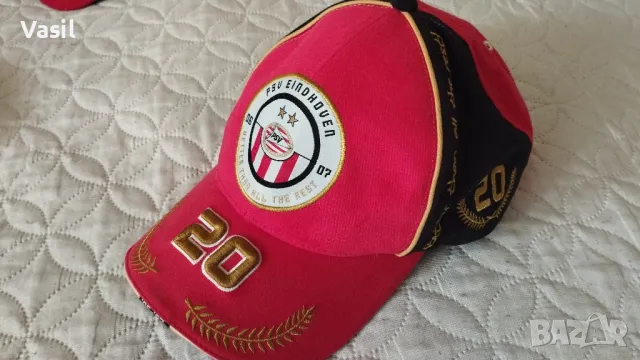 Юбилейна шапка ПСВ