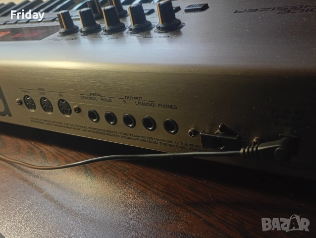 Продавам Roland RS-5 , снимка 7 - Синтезатори - 52635555