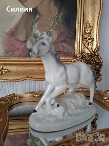 🐎 Ретро фигура *Изида*