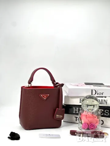 чанти prada milano , снимка 13 - Чанти - 50343385