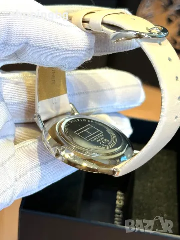 Дамски часовник TOMMY HILFIGER ALEX 1782248, снимка 7 - Дамски - 47259827