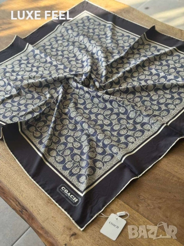 Дамски Шалове - Коприна ⚜️ Coach 