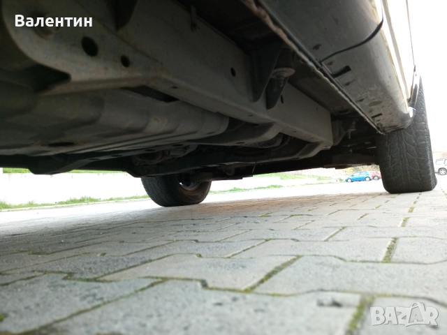 Киа Соренто 2.5CDI, снимка 17 - Автомобили и джипове - 52746491