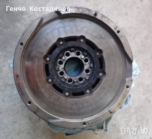 Продавам съединител комплект за Тойота Корола Версо, снимка 2 - Части - 32088117