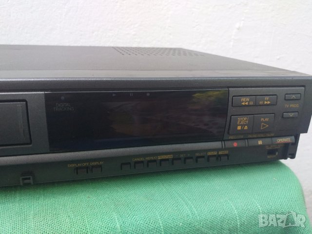  Видео JVC HR-D542A(DK), снимка 4 - Плейъри, домашно кино, прожектори - 29176268
