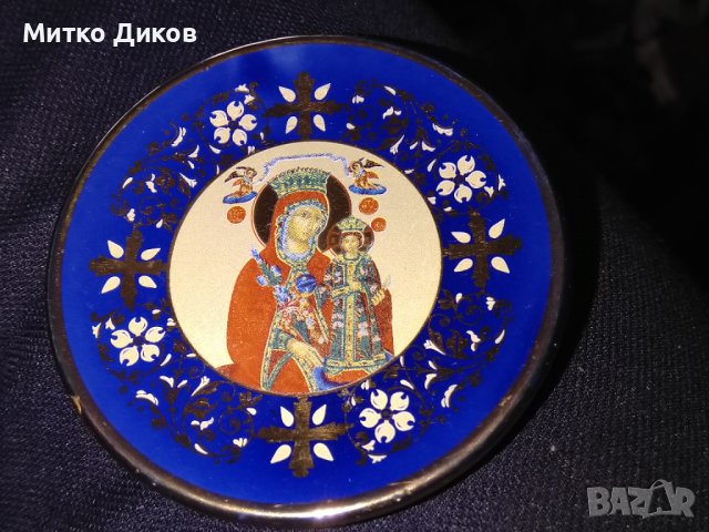 Декоративна чинийка за украса Дева Мария и младенеца гръцка ръчна изработка златно покритие фи 8см
