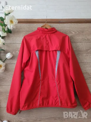 Червено яке NIKE ветровка , снимка 5 - Якета - 49934223