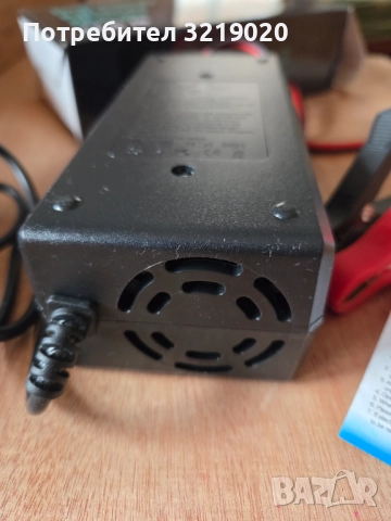 Зарядно за батерии LiFePO4 14.6V 10A, снимка 3 - Друга електроника - 51987634