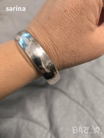 Сребърна гривна