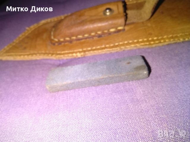 Ловен нож голям  с нов калъф естествена кожа 320х190мм дървена дръжка бряст с точило, снимка 16 - Ножове - 38518181