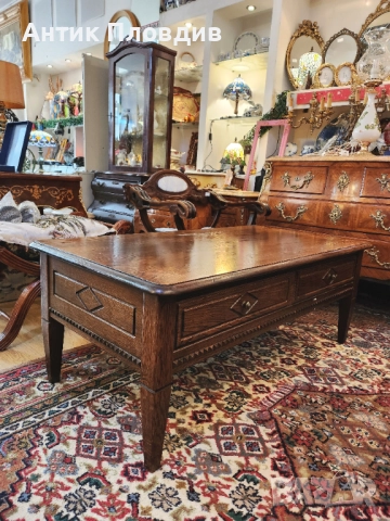 Холна маса с голямо двустранно чекмедже