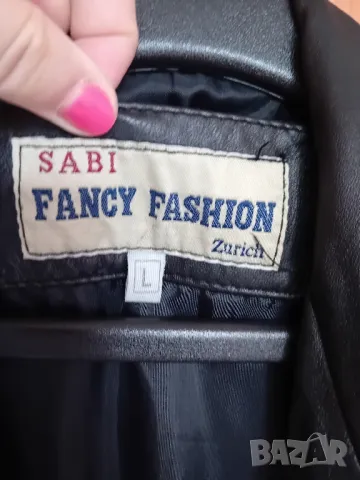 Кожено манто, снимка 3 - Якета - 50427375