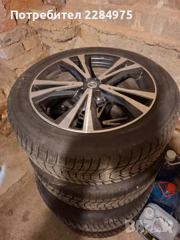 оригинални чисто нови джанти със зимни гуми HANKOOK 215/55/18