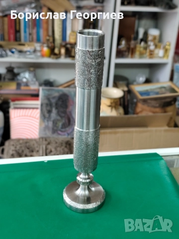 Стоманена ваза или свещник стил бруталист