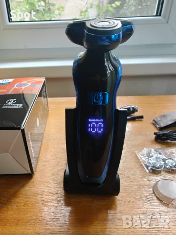 Електрическа самобръсначка 3 в 1 с LCD екран и резервни ножчета, снимка 1