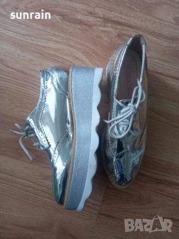 дамски сребърни обувки маратонки спортно елегантни
