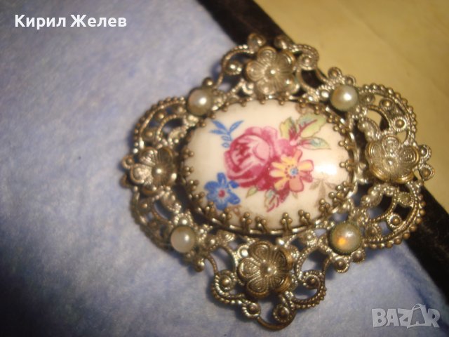 СТАРА БРОНЗОВА ПОСРЕБРЕНА АР НУВО ФЛОРАЛНА ФИЛИГРАННА РЕТРО БРОШКА с РЪЧНО РИСУВАН ПОРЦЕЛАН 29171, снимка 15 - Антикварни и старинни предмети - 37320314