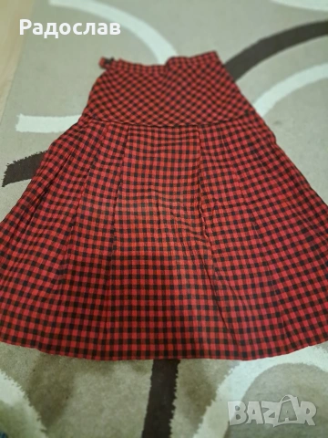 Памучна и вълнена пола, снимка 2 - Поли - 54175522