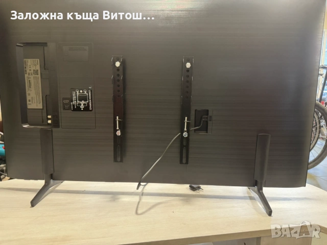 Телевизор  Samsung UE43DU8072U, снимка 4 - Телевизори - 54084417