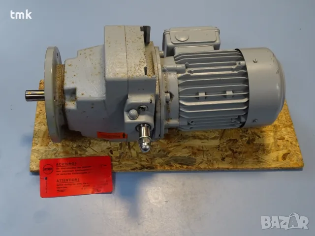 механичен вариатор STÖBER R17-0000-037-4 0.37kW 380V 250-1780min-1