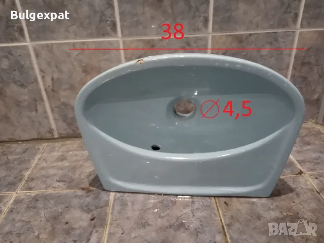 Малка мивка баня или тоалетна