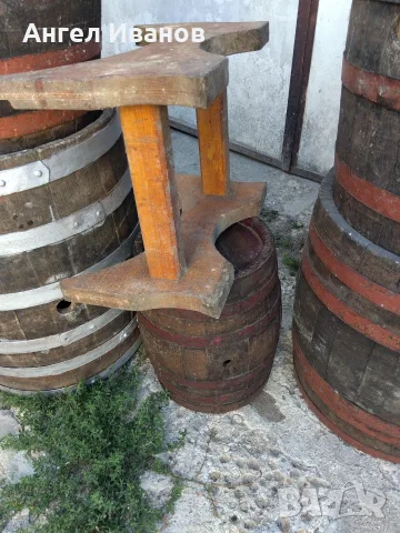 Продавам отлично запазени дървени бурета със стойки (5 броя, различни размери), снимка 3 - Други стоки за дома - 56104177