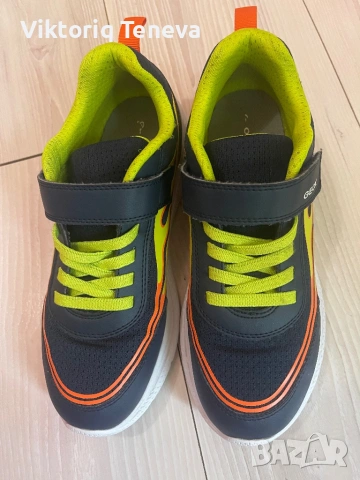 Детски обувки Geox 39, снимка 2 - Детски маратонки - 54012045