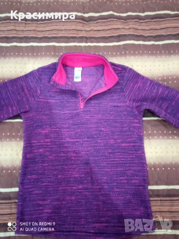 Термо блуза на Decathlon за 10 г., снимка 1 - Детски Блузи и туники - 31036384