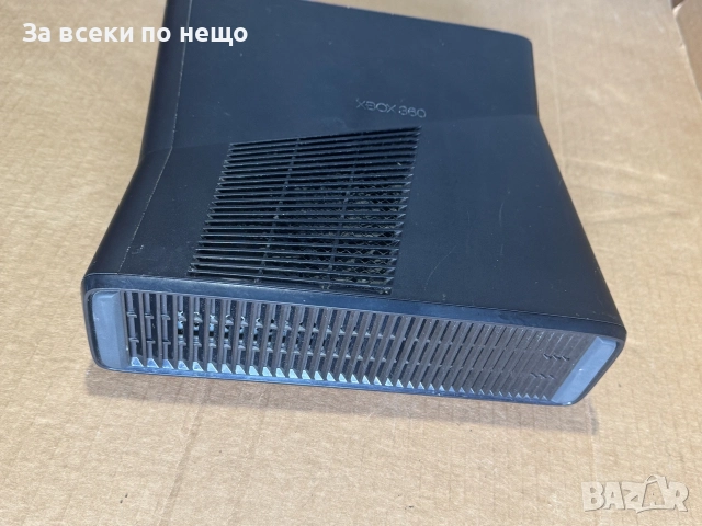 ОТЛИЧНО РАБОТЕЩА КОНЗОЛА Xbox 360s , Model 1439, снимка 5 - Xbox конзоли - 55843682