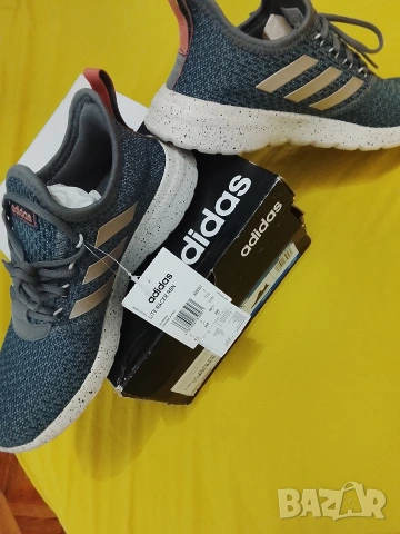 маратонки adidas нови, снимка 5 - Детски маратонки - 54275660