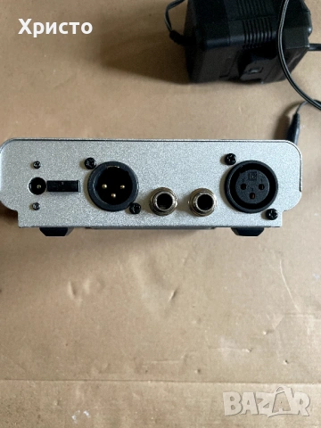 Лампов предусилвател Behringer MIC100, снимка 3 - Микрофони - 54277594