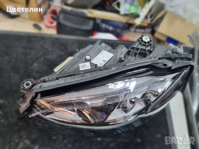 Ляв фар за Mercedes C W205 Multibeam lqv far мерцедес 205 ц класа, снимка 5 - Части - 52950228