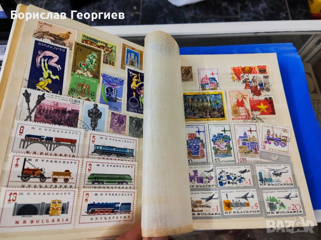 Класьор с пощенски марки, снимка 6 - Филателия - 44629123
