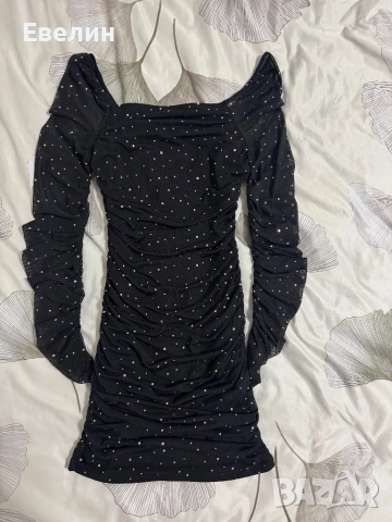 Празнична рокля