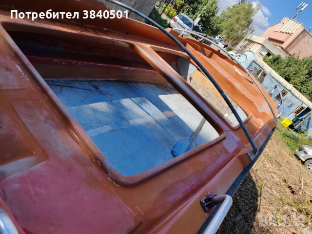 Лодка с двигател , снимка 4 - Воден транспорт - 52328451