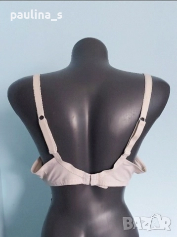 Четири различни броя / Луксозен сутиен "Sapph.", "Simone Perele", "Triumph" и "C&A" , снимка 18 - Бельо - 36347816