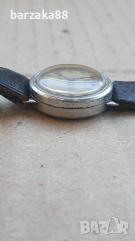 Стар дамски часовник 30-те, снимка 5 - Дамски - 54199390