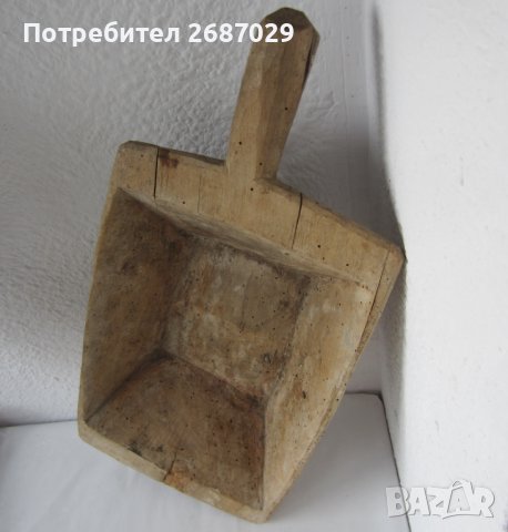  голяма с дръжка - стара дървена дялана копанка, дървен съд, копаня, снимка 3 - Антикварни и старинни предмети - 38042080