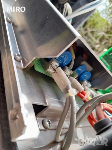 Инвертор, соларен-за части, снимка 12 - Друга електроника - 36252359