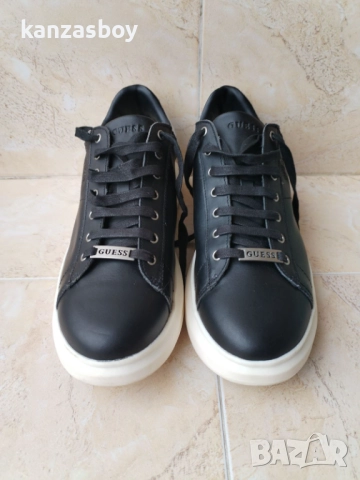 Guess Vibo - страхотни мъжки Сникърси КАТО НОВИ 45, снимка 4 - Маратонки - 52055838