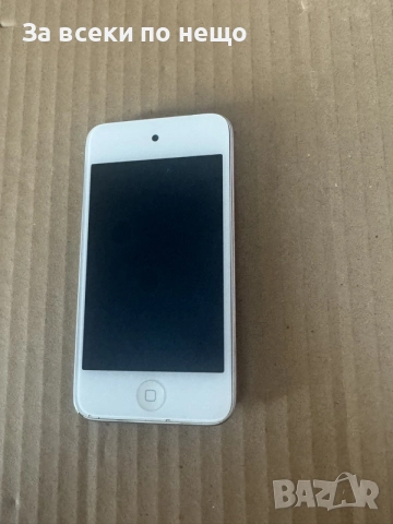 Айпод Apple iPod A1367 touch (4nd Gen) 16GB , ipod touch 4, снимка 3 - iPod - 55885236