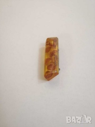 Стара брошка от кехлибар. , снимка 3 - Колиета, медальони, синджири - 29737628